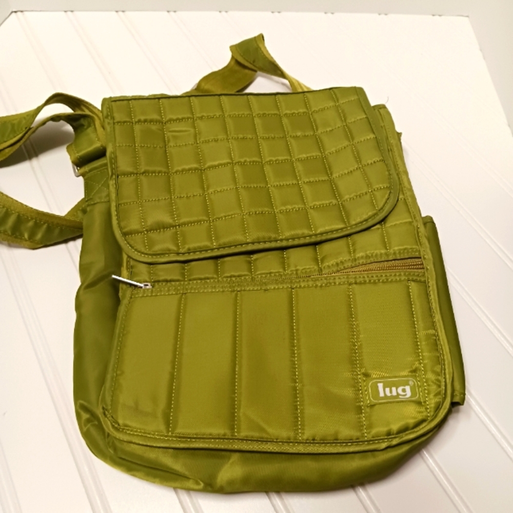 Lug Purse Crossbody Quilted Squares Pockets Medium Green Travel Bag